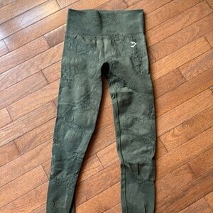 Gymshark adapt camo leggings